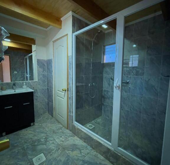 Номер Стандарт, Ittai Hotel