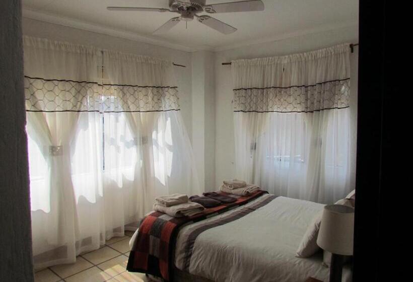 Четырехместный Номер Стандарт, Pumula Guest Farm