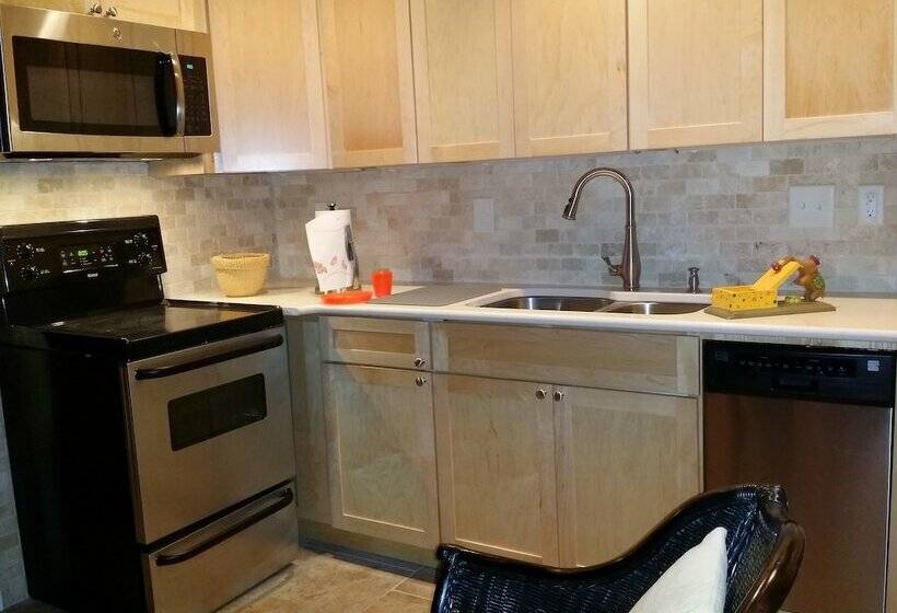 스탠다드 스튜디오 더블 침대, Ann Arbor Bed And Breakfast