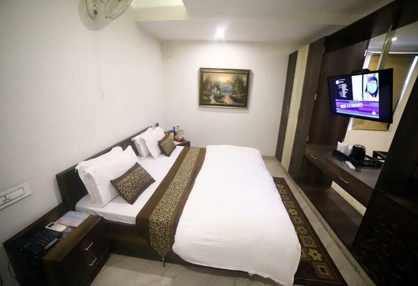 اتاق استاندارد, Shagun Residency