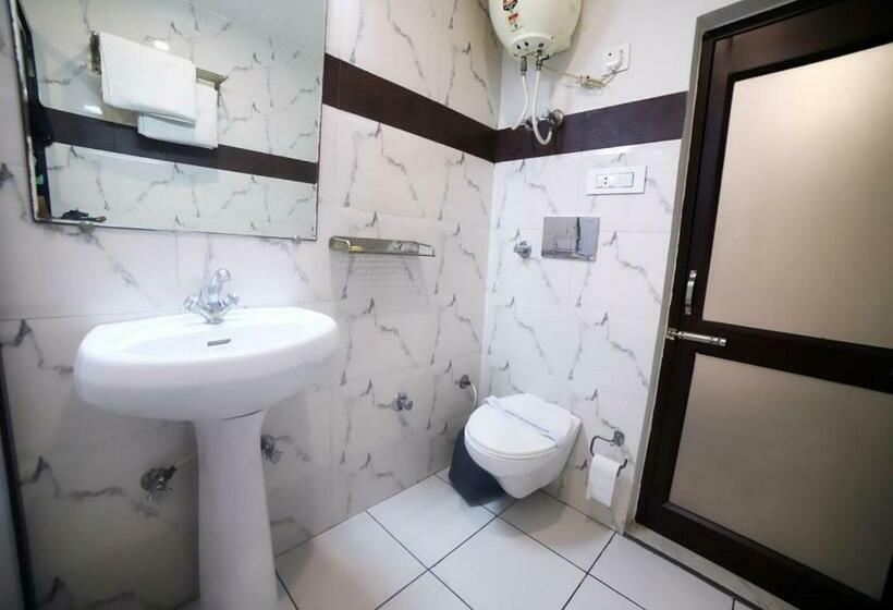 اتاق استاندارد, Shagun Residency