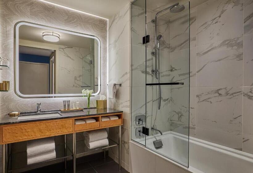 חדר סטנדרט, Viceroy Chicago