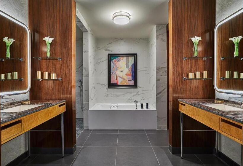 חדר פנטהאוז, Viceroy Chicago