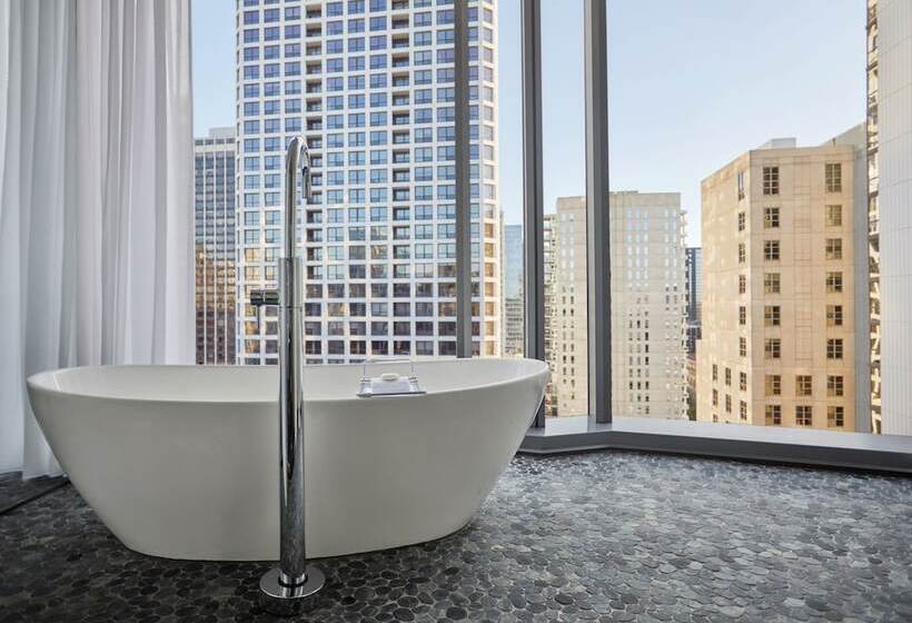 סוויטת ג'וניור, Viceroy Chicago