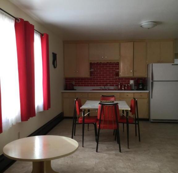 침실 1개 발코니 아파트, Cedars Motel