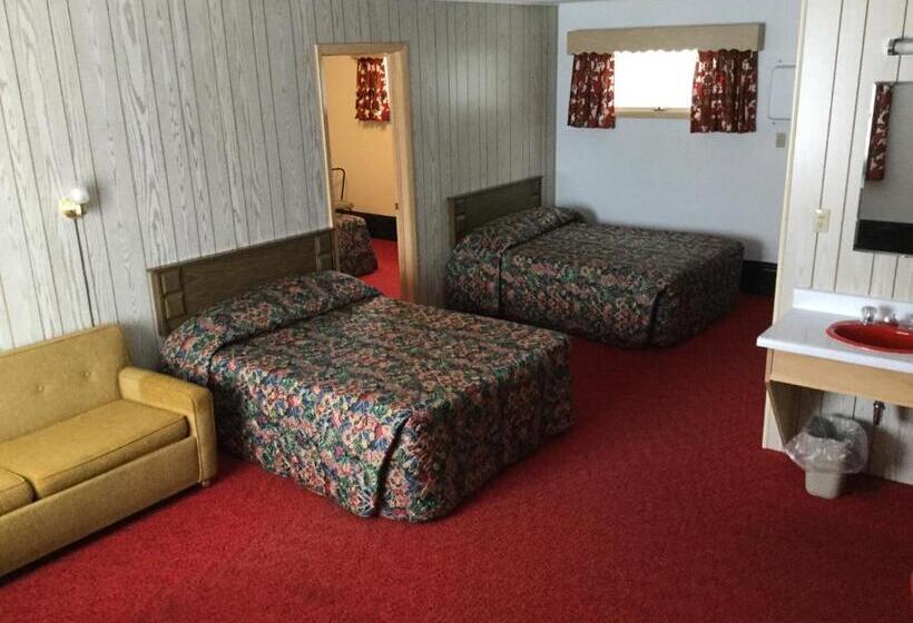 Трехместный Номер Deluxe, Cedars Motel