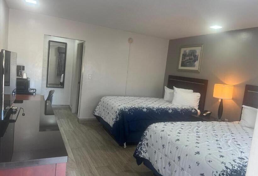 Номер Deluxe, Flamingo Inn