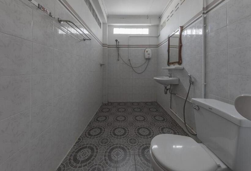 Номер Стандарт с Балконом, Baba Guesthouse