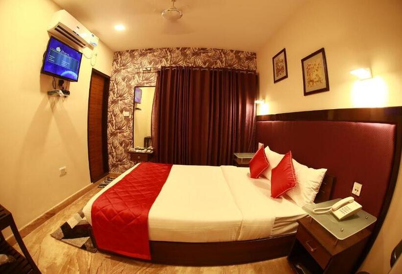 Номер Executive, D Breeze Suites
