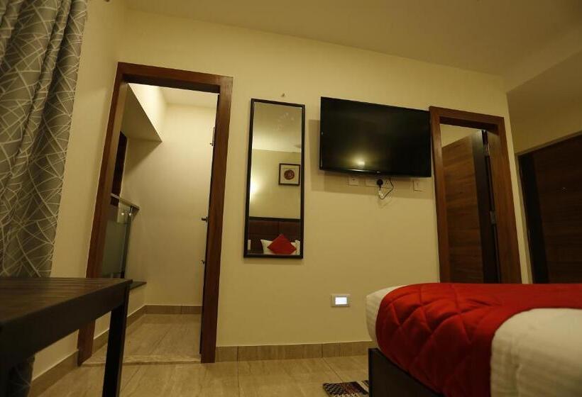 Номер Executive, D Breeze Suites
