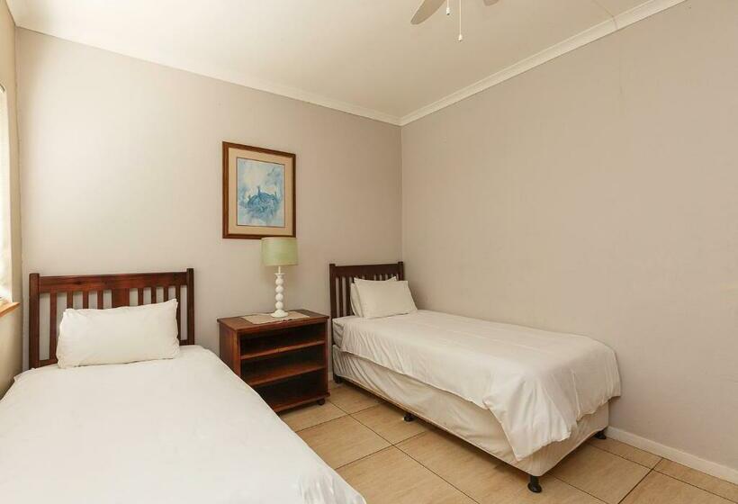 Люкс 2 Спальни, My Den Beachfront B&b And Self Catering