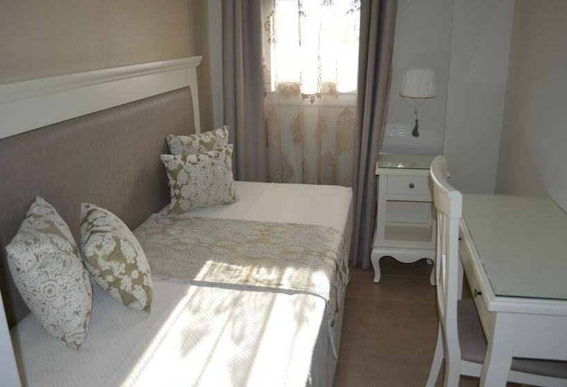 スタンダードシングルルーム, Villa Olivar