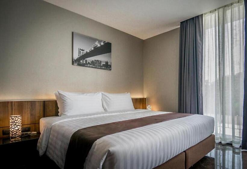 Люкс, Onix Hotel Bangkok