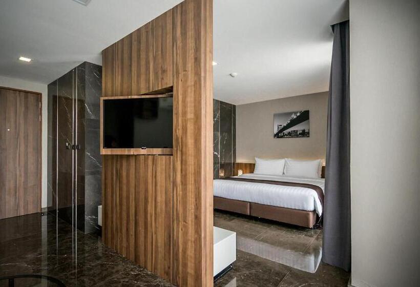 Люкс, Onix Hotel Bangkok
