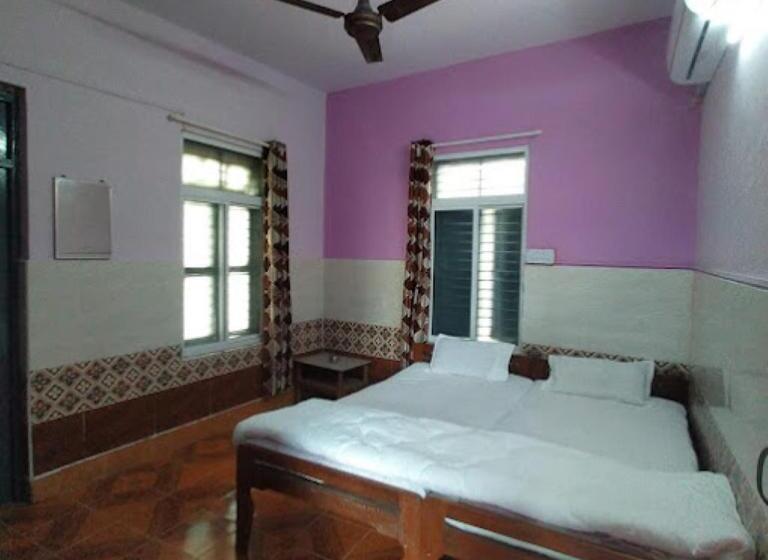 Номер Deluxe, City Guest House Bhuj