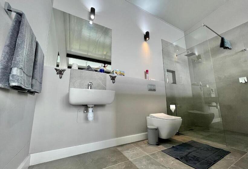 Номер Deluxe Вид на Море с Балконом, Die Uitzicht Guesthouse   Knysna