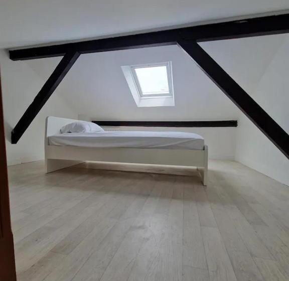 Семейный Номер Совместный Санузел, 3 Cosy Bedrooms House With 4 Beds Near Paris