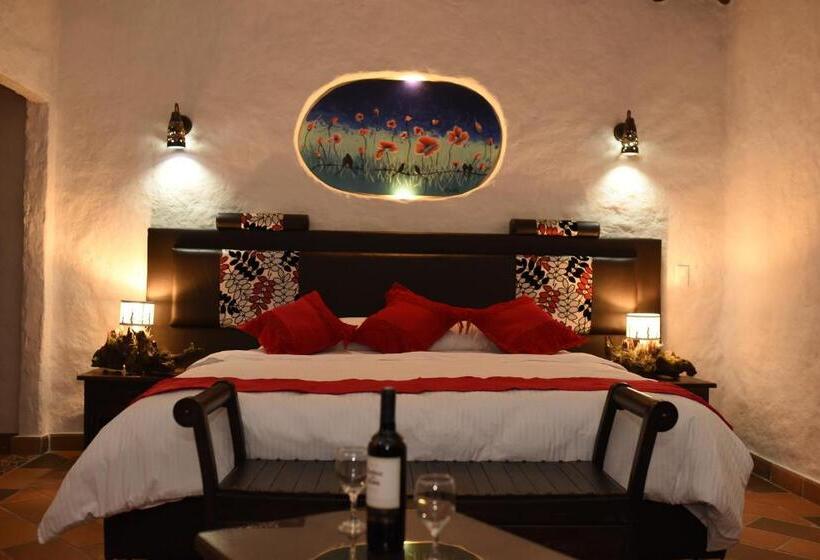 سوییت با چشمانداز باغ, Estorake San Agustin Huila