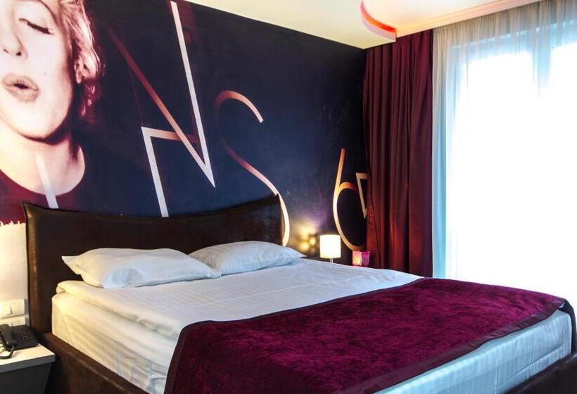 高级大房间, Garni Hotel Hollywoodland Wellness & Aquapark