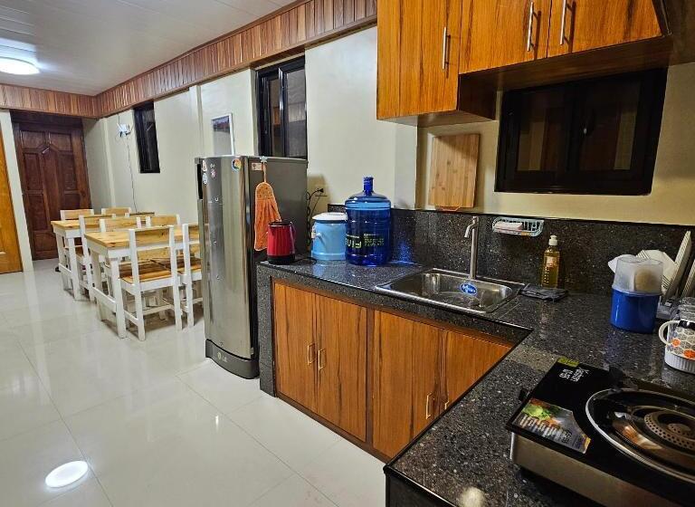اتاق خانوادگی, 3br   4br Family Transient