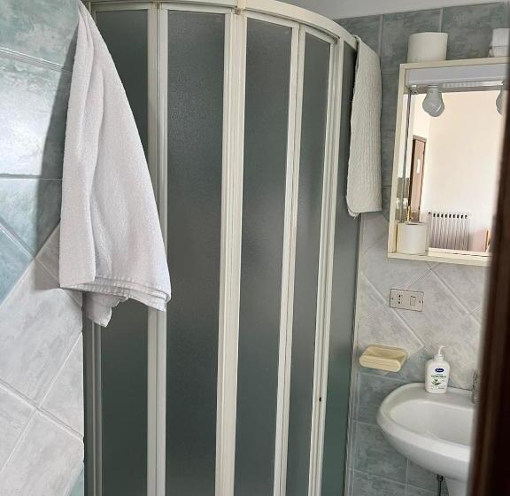 غرفة قياسية رباعية, Agriturismo Quisisana