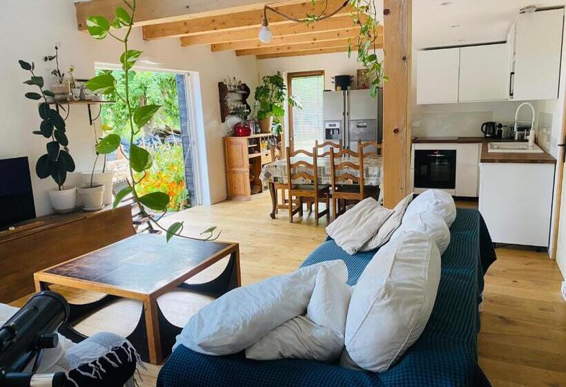 Номер Стандарт Вид на Сад, Maison Dans Un écrin De Verdure Avec Piscine