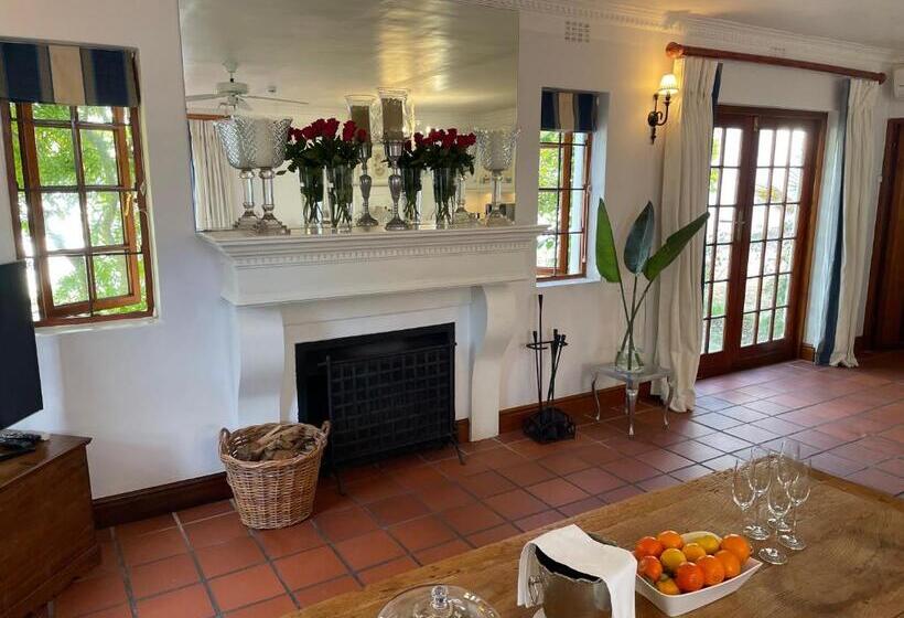 Номер Стандарт Вид на Парк, Franschhoek Manor Luxury Boutique Guesthouse