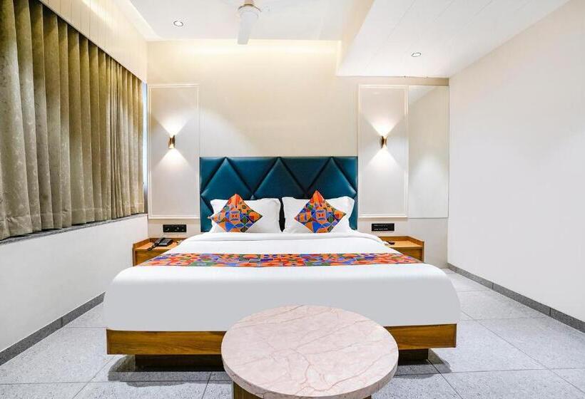 غرفة ديلوكس, Fabhotel M S Residency