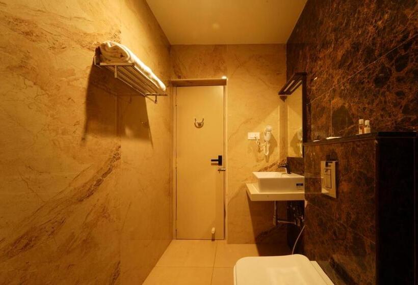 Номер Стандарт, Tsr Vivitha Grand