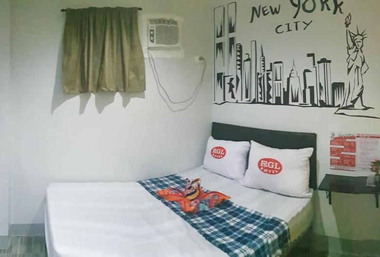 Номер Deluxe, Rgl Pinamalayan Condotel