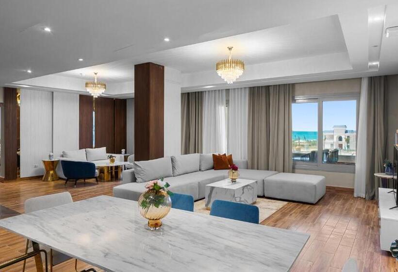 3 Bedroom Duplex Apartment, Crystal Lotus Luxury Palace   By Pickalbatros