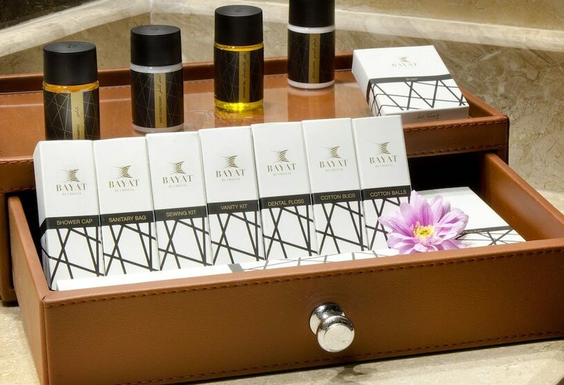 Номер Deluxe, Bayat
