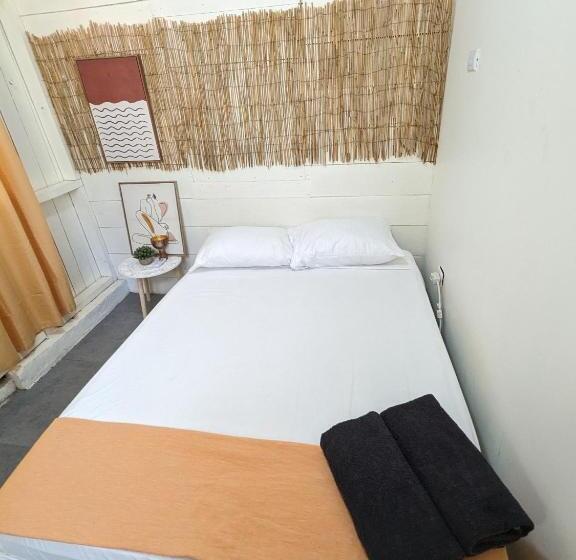 스탠다드 룸, Hostel Los Pargos