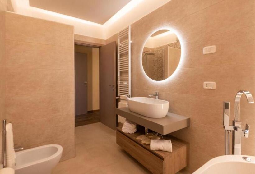 Люкс Повышенной Комфортности, La Maison Chic