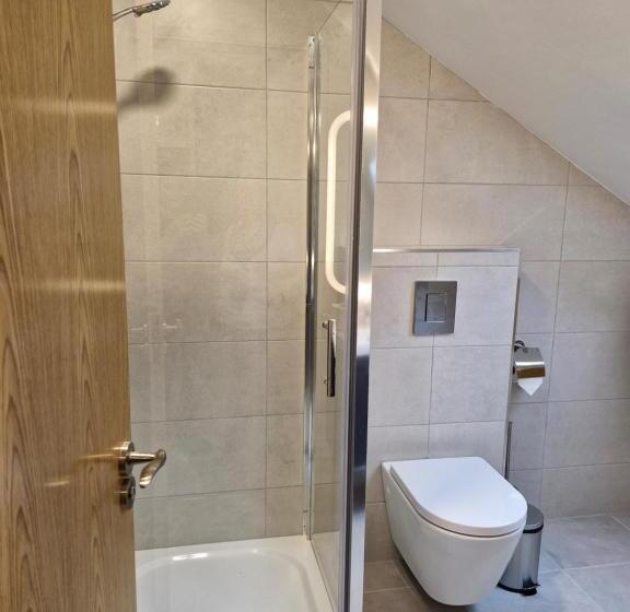 Номер Deluxe, The Quay Lodge