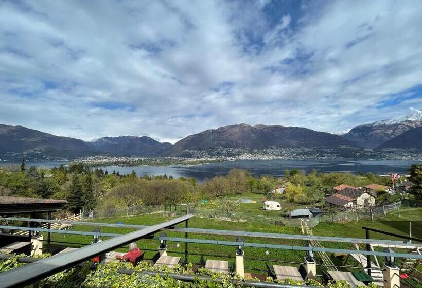 Номер Deluxe с Балконом, Ristorante B&b Gambarogno