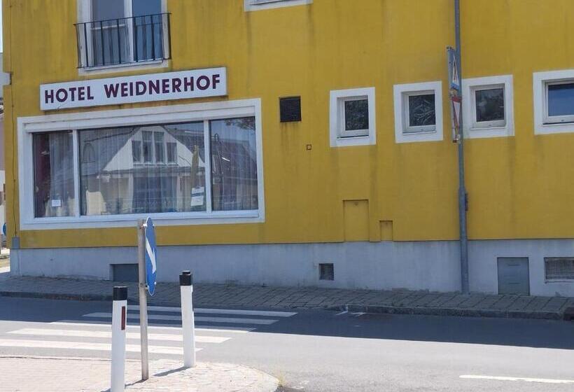 이코노미 룸, Weidnerhof
