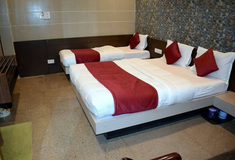 Номер Deluxe, Kansar Palace