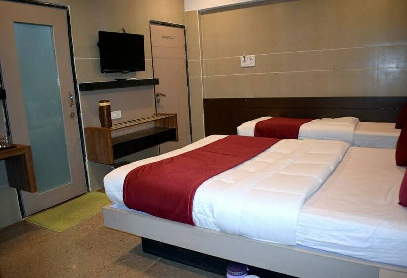 Номер Deluxe, Kansar Palace