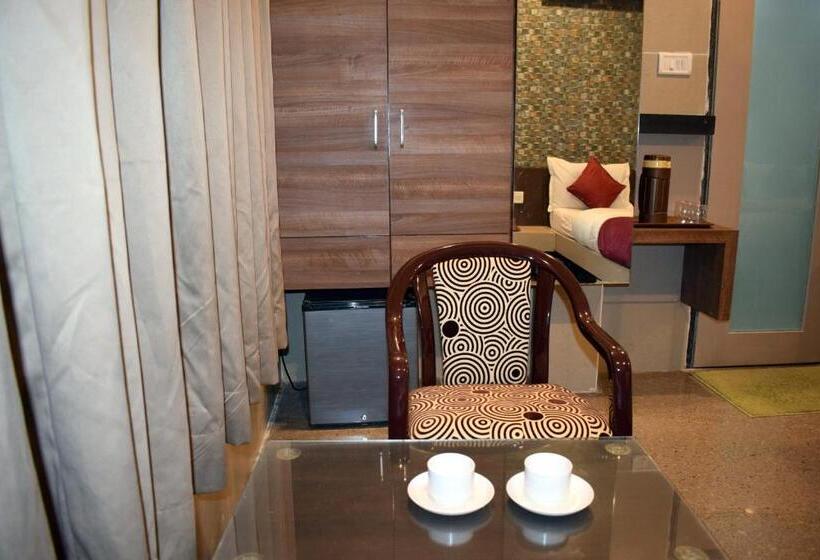 Номер Deluxe, Kansar Palace