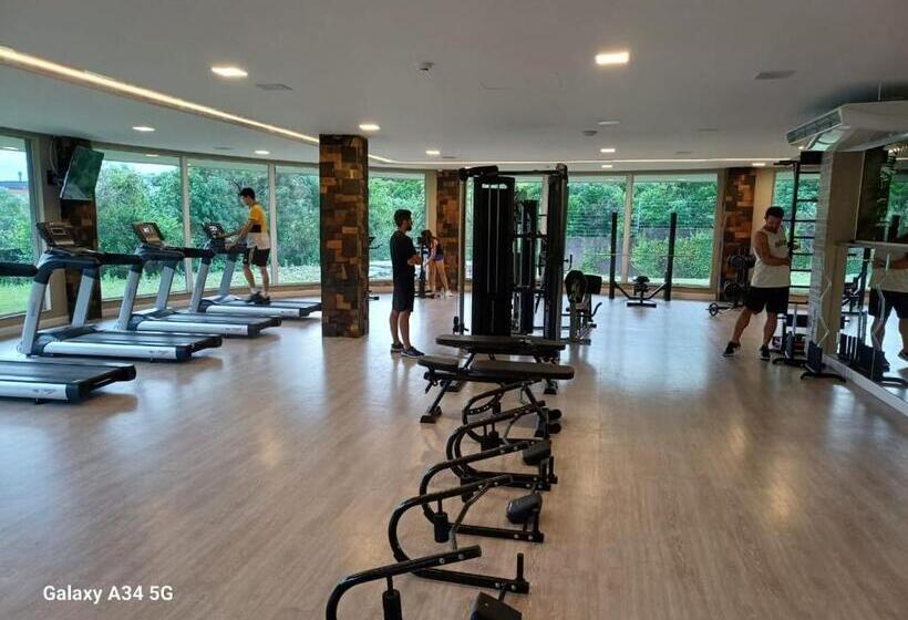 اتاق استاندارد, Laghetto Golden Resort