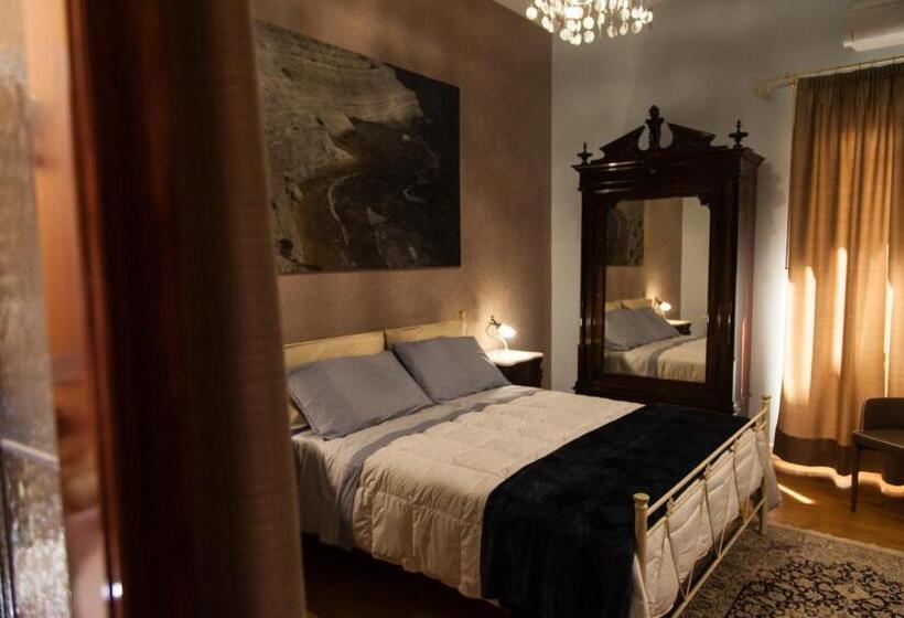 Номер Стандарт, Palazzo Melluso Luxury Suite