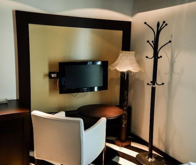 استودیوی پریمیوم, Amsterdam