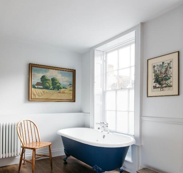 Номер Superior Кровать Кинг, The Bower House, Restaurant & Rooms