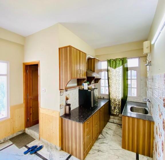 חדר משפחתי נוף להרים, Sai Cottage Shimla