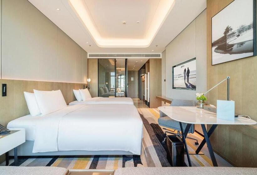 디럭스 룸, Radisson Hotel Beijing Daxing Airport
