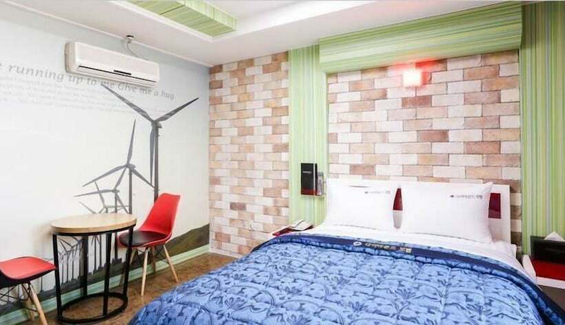 חדר סטנדרט, Diamond Motel