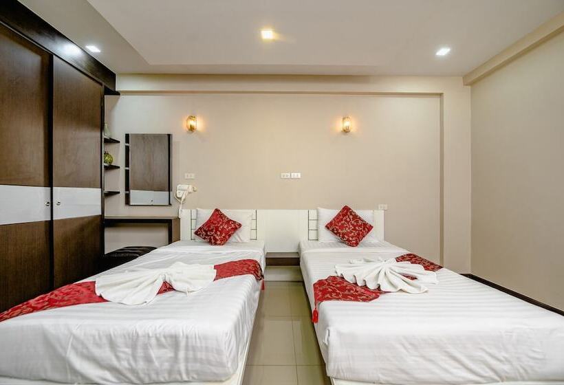 스탠다드 룸, Gold Airport Suites
