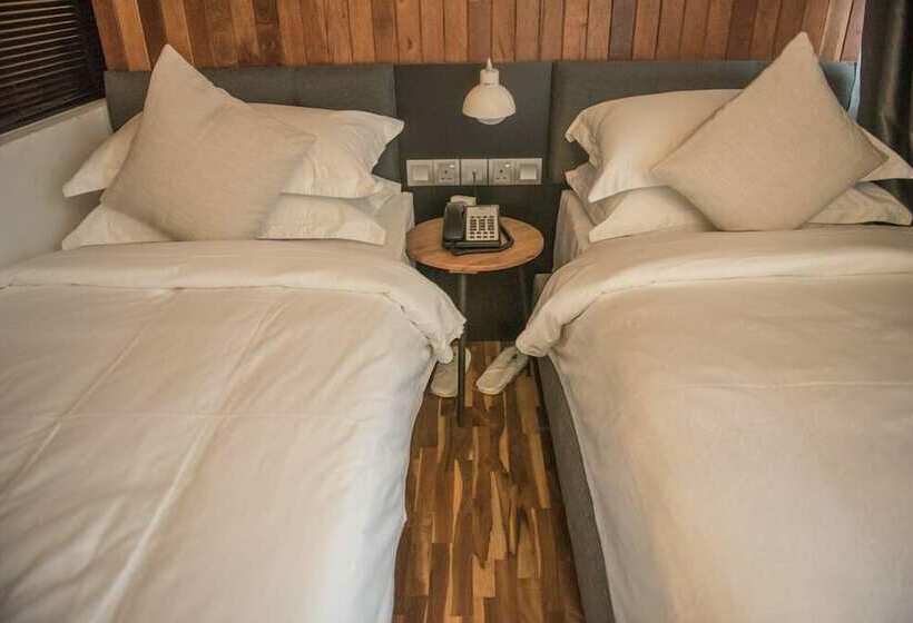 デラックスルーム, Muo Boutique Hotels
