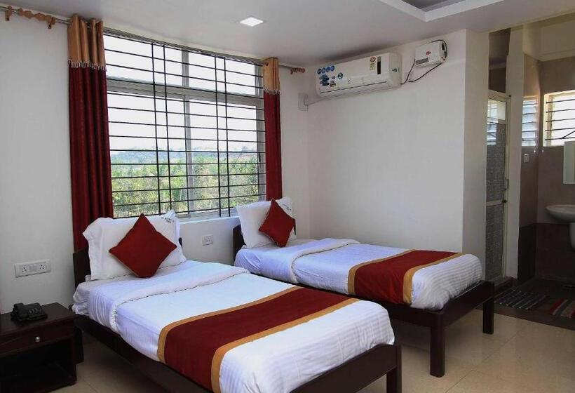 Camera Tripla Deluxe, Oyo Rooms Bidadi